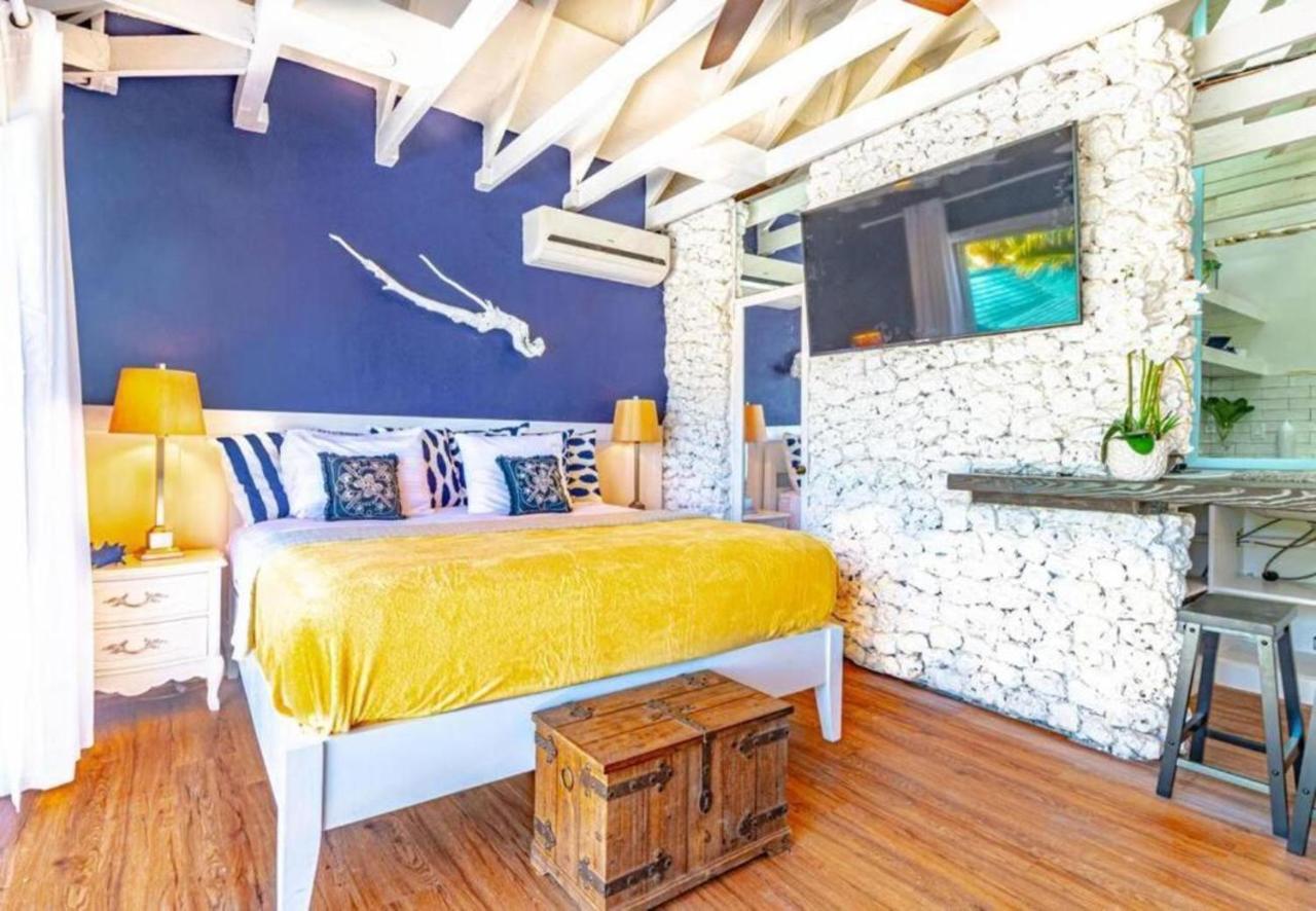 Pool Cottage At Viking Hill - Love Beach 拿骚 外观 照片