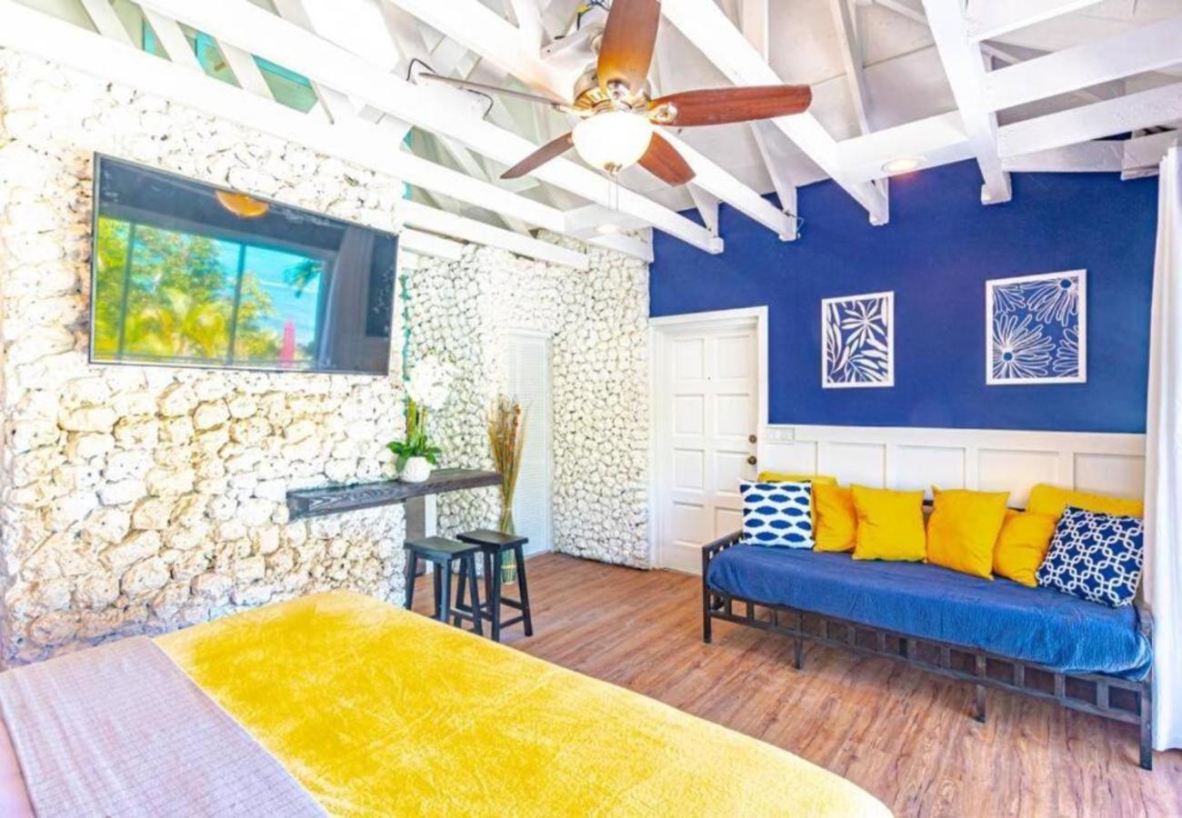 Pool Cottage At Viking Hill - Love Beach 拿骚 外观 照片